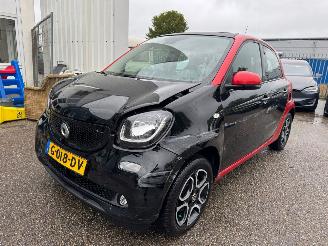škoda osobní automobily Smart Forfour EQ AUTOMAAT CABRIO Business Solution 18 kWh BJ 2019 82.436 KM 2019/9