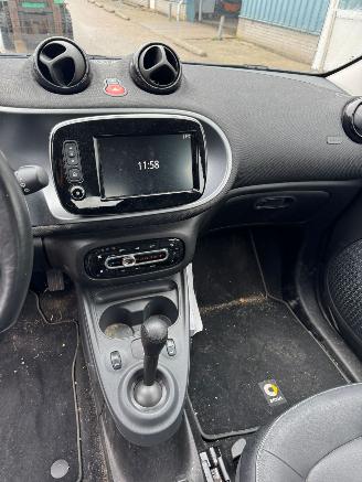 Smart Forfour EQ AUTOMAAT CABRIO Business Solution 18 kWh BJ 2019 82.436 KM picture 9