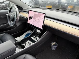 Tesla Model 3 Standard RWD Plus 60 kWh picture 12