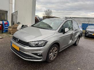 Voiture accidenté Volkswagen Golf Sportsvan 1.5 TSI ACT Comfortline AUTOMAAT 2018/5