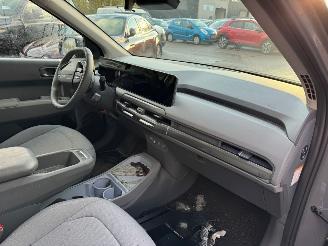 Kia EV3 Air 58.3 kWh bj 2025 204 pk picture 14