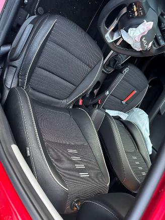 Kia Stonic 1.0 T-GDi MHEV GT-PlusLine BJ 2025 ! picture 17