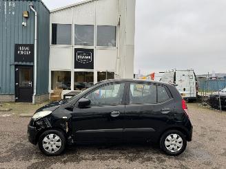 Hyundai I-10 1.1 Active picture 2