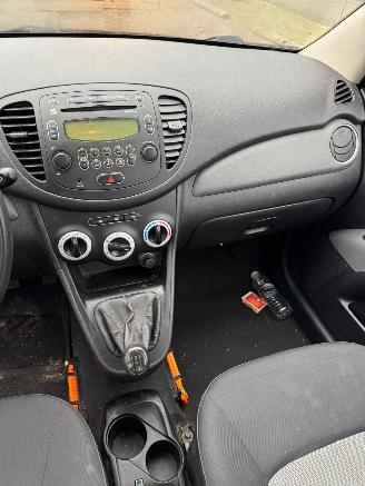 Hyundai I-10 1.1 Active picture 10