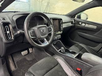 Volvo XC40 Recharge P8 AWD R-Design picture 9