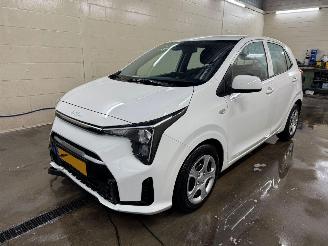 Damaged car Kia Picanto 1.0 DPI DynamicLine 2025/8
