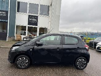 Peugeot 108 1.0 e-VTi Active BJ 2021 97.570 KM picture 2