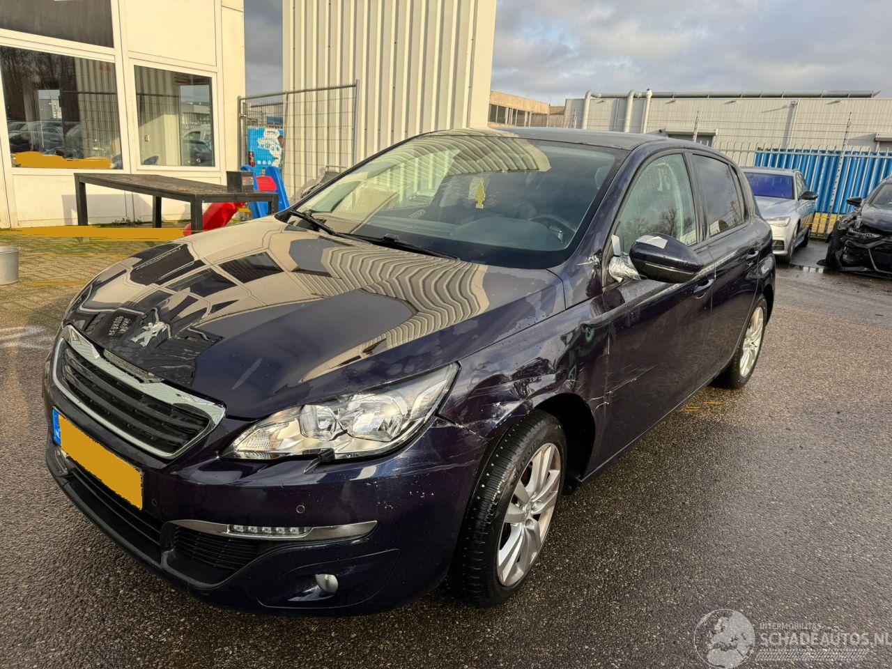 Peugeot 308 1.6 BlueHDi Blue Lease Executive BJ 2015 303.615 KM