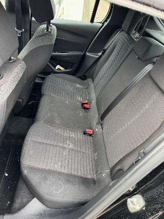 Peugeot 208 1.2 PureTech Active Pack picture 18