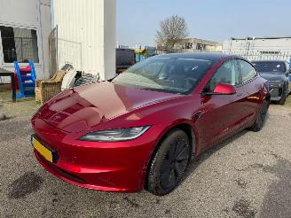 Vaurioauto  passenger cars Tesla Model 3 498 PK Premium Long Range AWD 78 kWh 2024/4