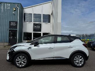 Renault Captur 1.3 AUTOMAAT TCe 130 Edition One picture 2