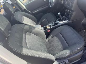 Nissan Qashqai 1.6 Connect Edition picture 14