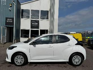 Mazda 2 Hybrid 1.5 Prime-line AUTOMAAT picture 2