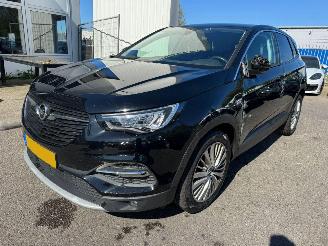 Schadeauto Opel Grandland X 1.2 AUTOMAAT Turbo Innovation 2020/3
