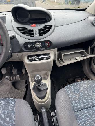 Renault Twingo 1.2 Authentique picture 14