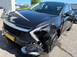 Unfallwagen Kia Sportage 1.6 AUTOMAAT T-GDi Hybrid DynamicLine 2023/2