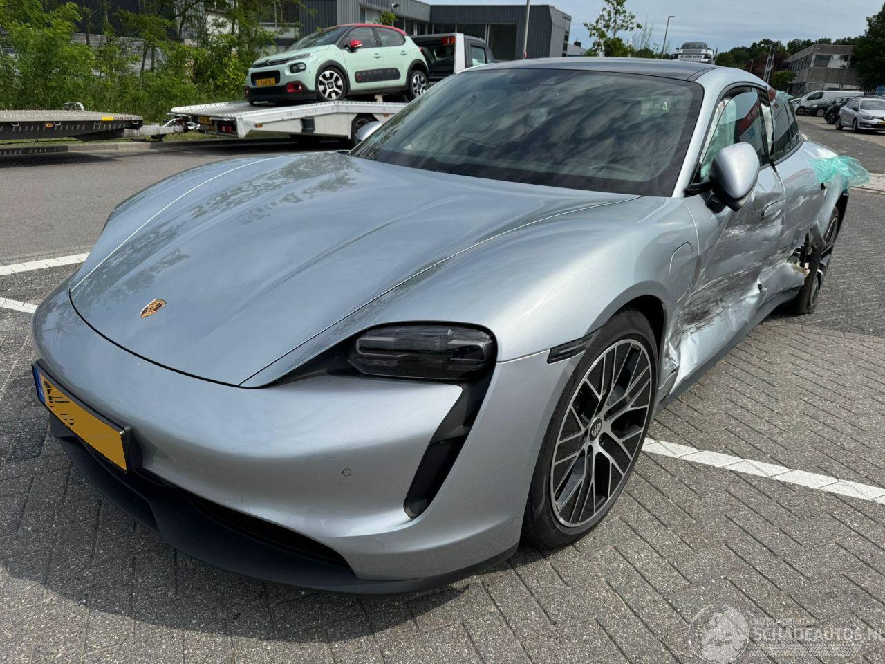 Porsche Taycan Performance 84 kWh 280 KW 381 PK