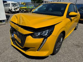 uszkodzony samochody osobowe Peugeot 208 1.2 PureTech Active Pack 2021/9