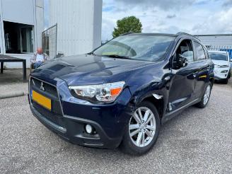 Damaged car Mitsubishi ASX 1.6 Intense ClearTec 2011/9