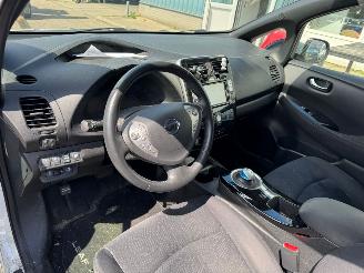 Nissan Leaf Nissan LEAF Tekna Limited Edition 24 kWh picture 10