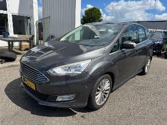 Damaged car Ford C-Max 1.0 Titanium 2015/10