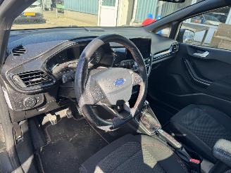 Ford Fiesta 1.0ECOB.ST-line picture 9