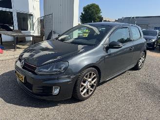 Schadeauto Volkswagen Golf 2.0 GTI 2011/1