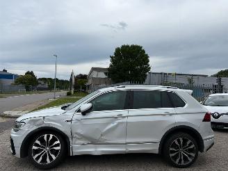 Volkswagen Tiguan 1.5 AUTOMAAT TSI ACT Highline Business R picture 3