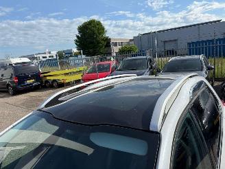 Peugeot 2008 1.6 VTi Féline picture 8