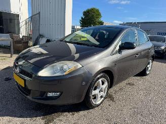skadebil auto Fiat Bravo 1.4 Active 2007/12
