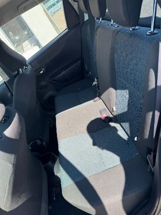 Toyota Yaris 1.0 VVT-i Aspiration picture 14
