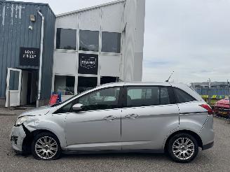 Avarii autoturisme Ford Grand C-Max 1.6 EcoBoost Titanium 7p. 2011/3