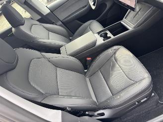 Tesla Model Y RWD 58 kWh picture 19