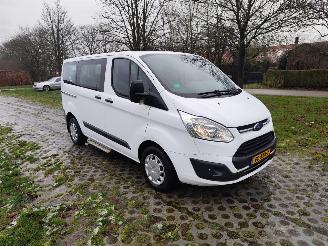 damaged passenger cars Ford Transit 9 PERSOONS FORD TRANSIT CUSTOM 2017/7