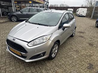 Damaged car Ford Fiesta 1.0 Style Ultimate 2016/8