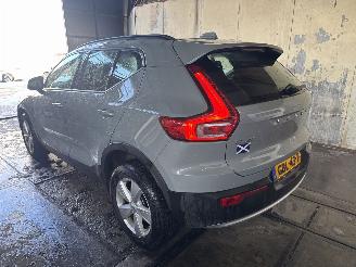 skadebil auto Volvo XC40 2.0 b3 Essential, 2024/6