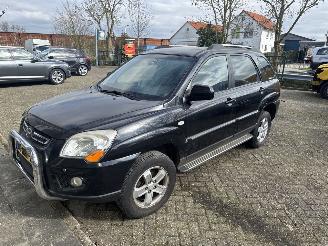 Coche accidentado Kia Sportage 2.0  CVVT  X-Ecutive 2009/1