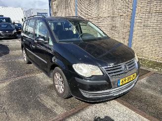 Schadeauto Volkswagen Touran 1.4 TSI OPTIVE 2007/10