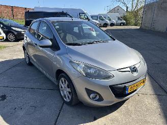 skadebil auto Mazda 2 1.3 BIFUEL GT-M LINE 2011/9