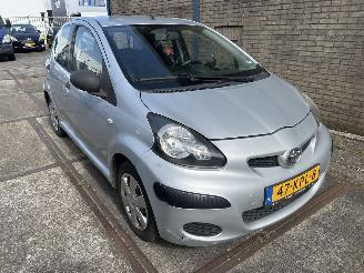 Auto incidentate Toyota Aygo 1.0 12V ACCESS 2010/1