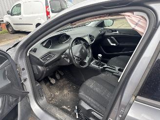 Peugeot 308 SW  1.6 HDI picture 5