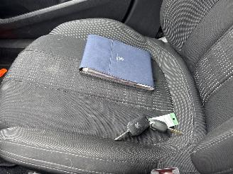 Peugeot 308 SW  1.6 HDI picture 6