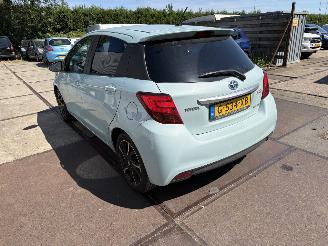 Coche accidentado Toyota Yaris 1.5  Hybrid Dynamic 2015/4
