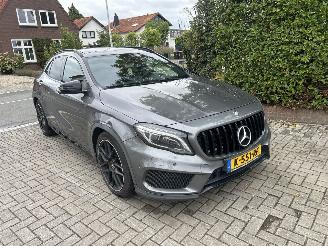 skadebil auto Mercedes GLA 250 PRESTIGE 2015/8