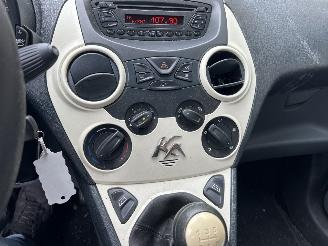Ford Ka 1.2 STYLE START/STOP picture 11