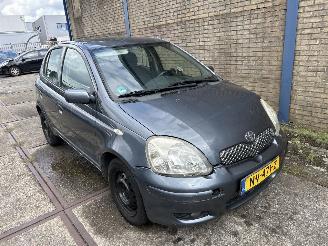Avarii autoturisme Toyota Yaris 1.3 VVT-I  TERRA 2005/12