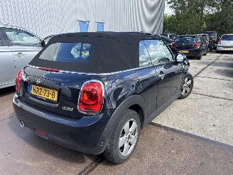 škoda osobní automobily Mini Cooper CABRIO 1.5  COOPER PEPPER 2020/11