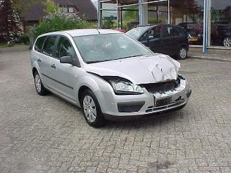 Avarii autoturisme Ford Focus 1.6 2006/9