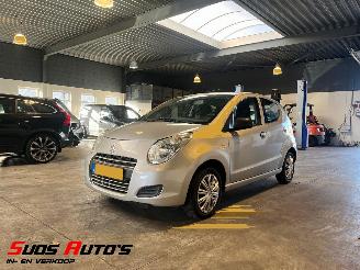 Schadeauto Suzuki Alto 1.0 Comfort Automaat NL NAP! 2013/5