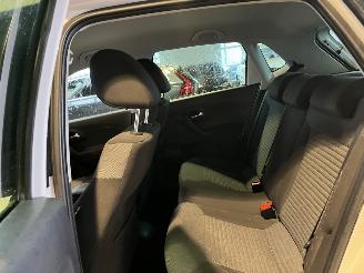 Volkswagen Polo 1.2 TSI 90 PK! picture 10